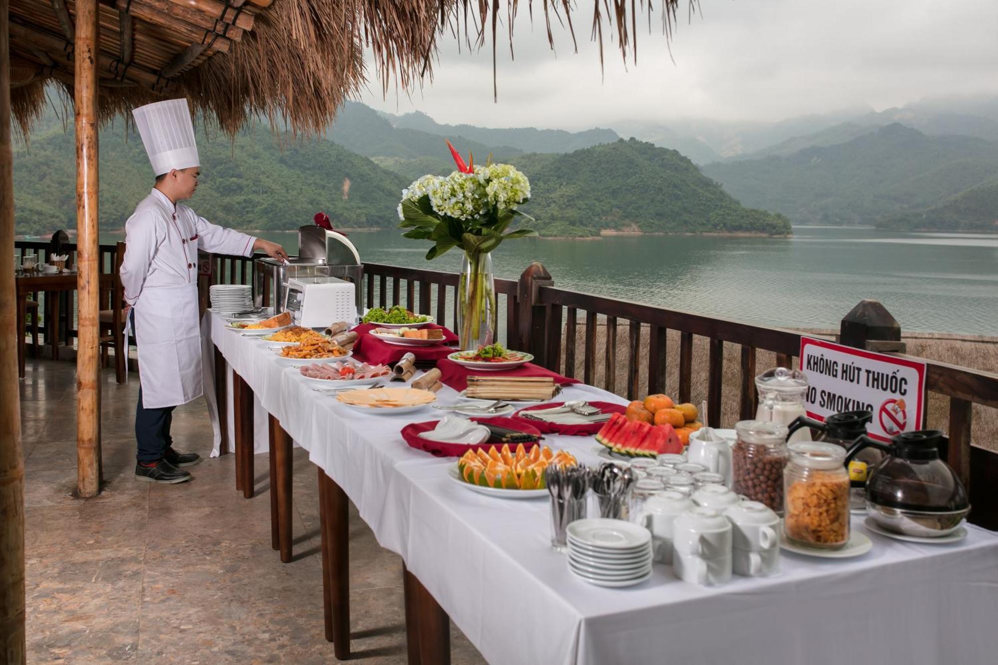 Mai Chau Hideaway Lake Resort Exterior photo