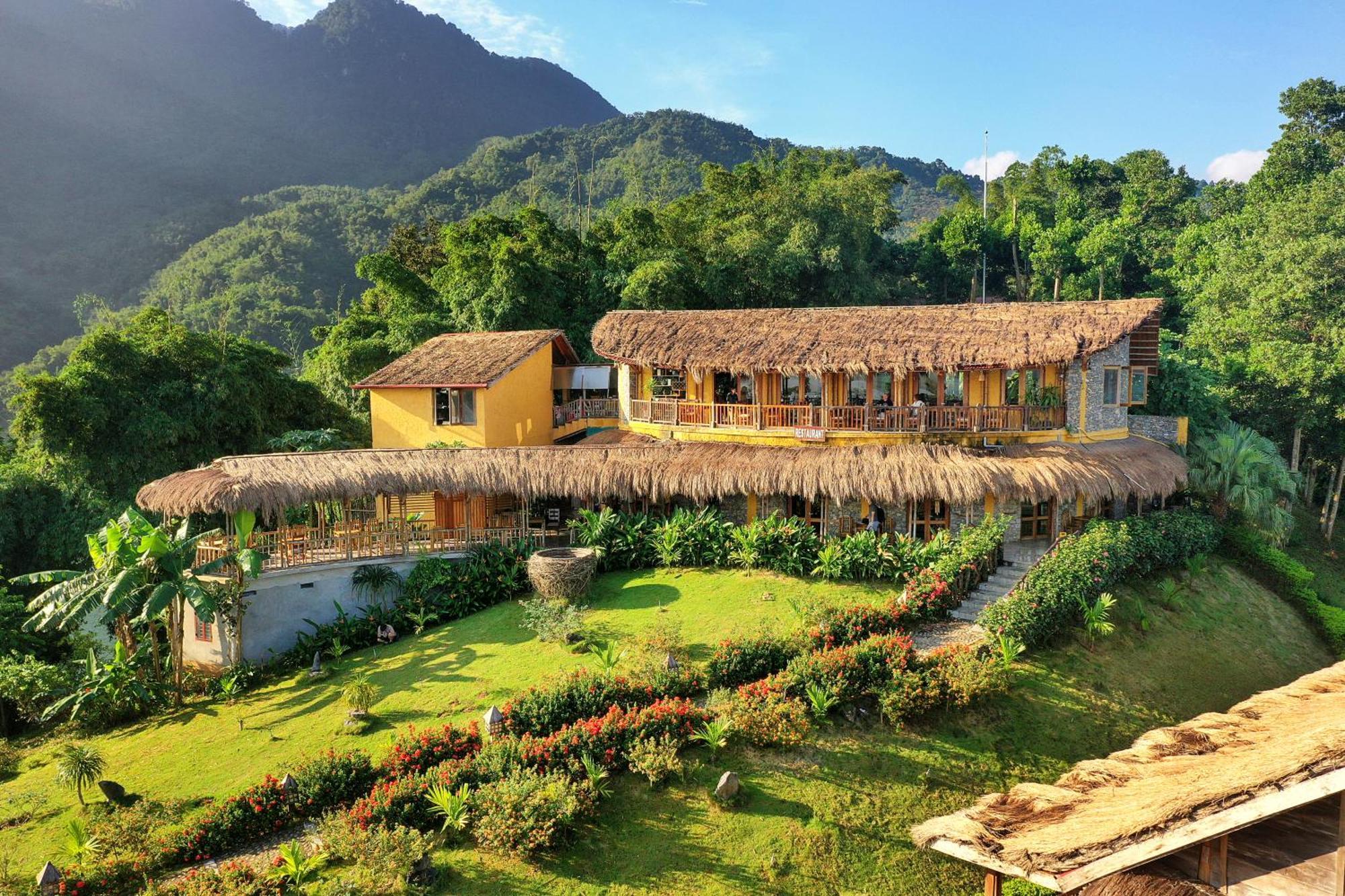 Mai Chau Hideaway Lake Resort Exterior photo